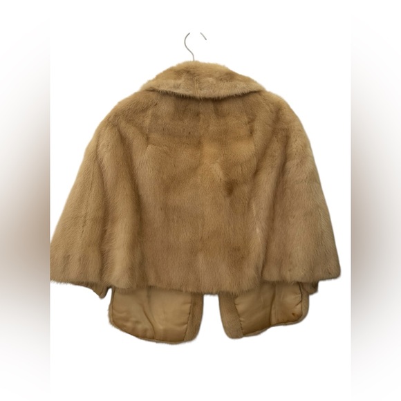 Lazarus Columbus furs natural light brown mink royal quality cape poncho - Picture 4 of 12